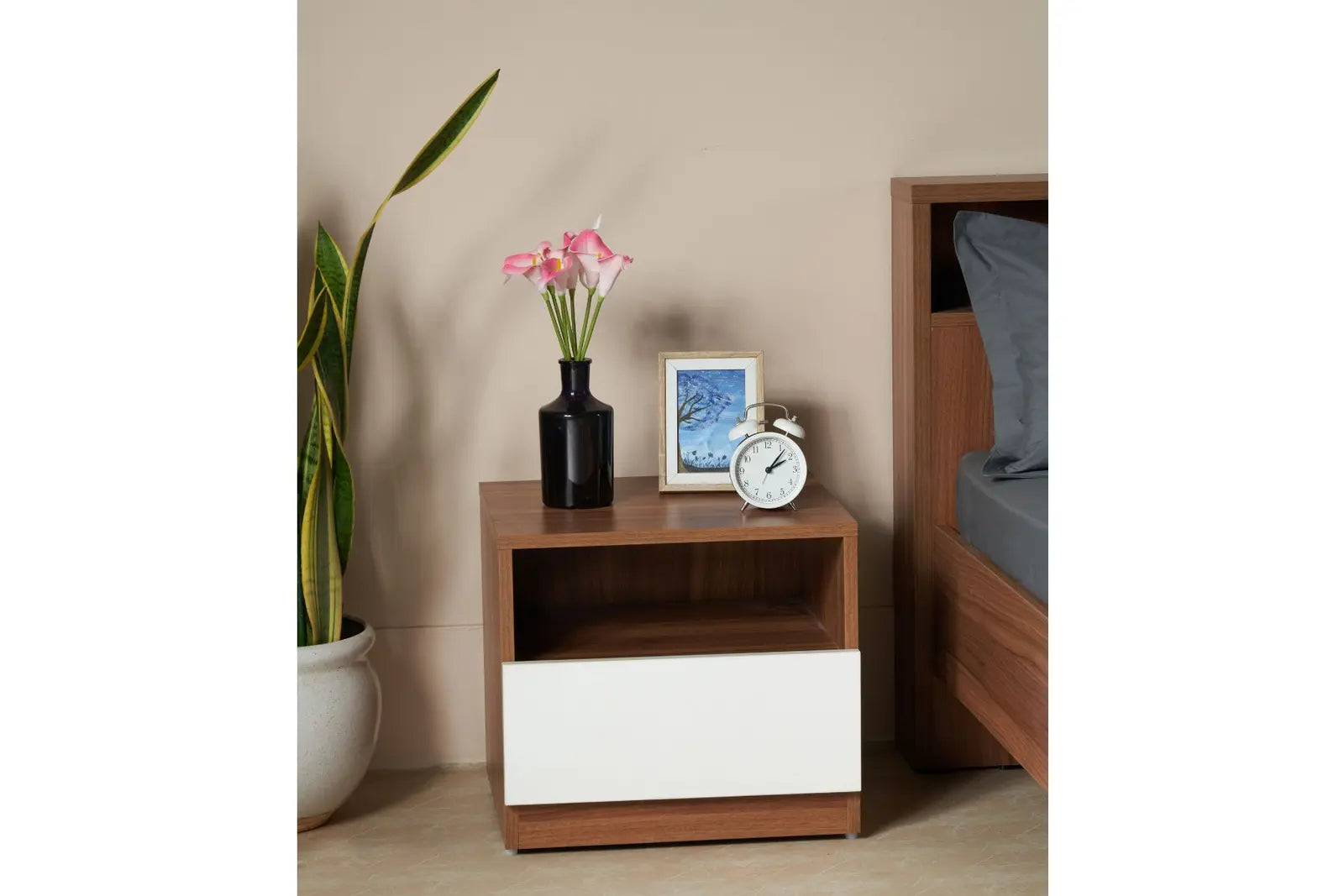 LIVY Bed Side Table Single Drawer